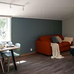 Maya - Kasjotten, Skjetten Apartment *