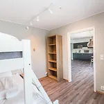Maya - Kasjotten, Skjetten * Lillestrom